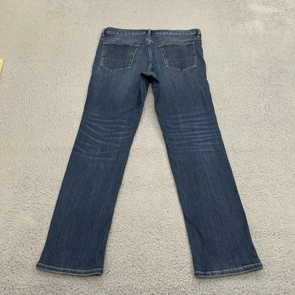 Banana Republic Jeans Mens 33x30 Blue Denim The Traveler Slim Fit Stretch Adult